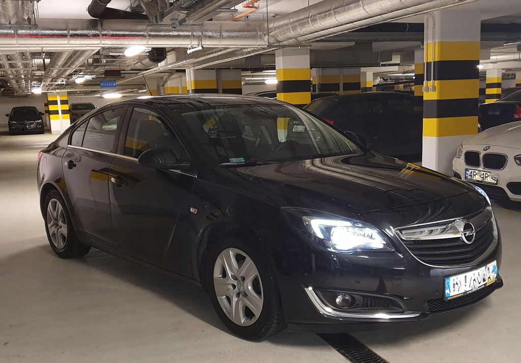 Купить Opel Insignia 2.0 CDTI 170KM 2016 Elegance Edition: отзывы, фото, характеристики в интерне-магазине Aredi.ru