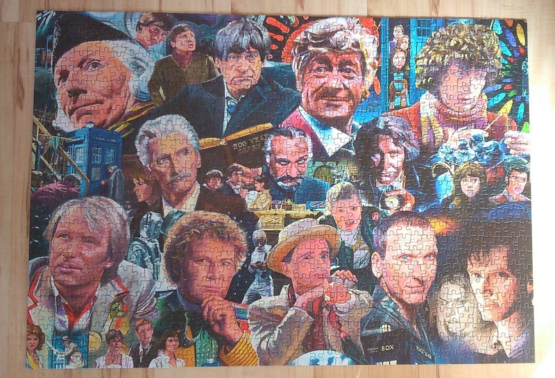 Puzzle 1000  Legends Who's Who