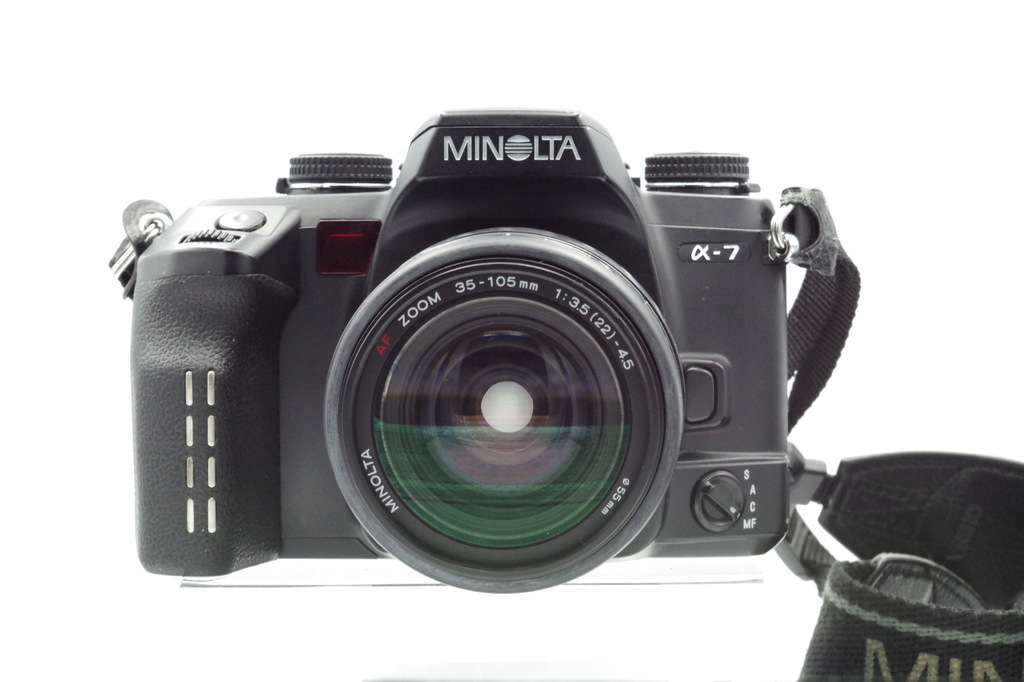 Lustrzanka Minolta Dynax 7 + obiektyw 35-105mm