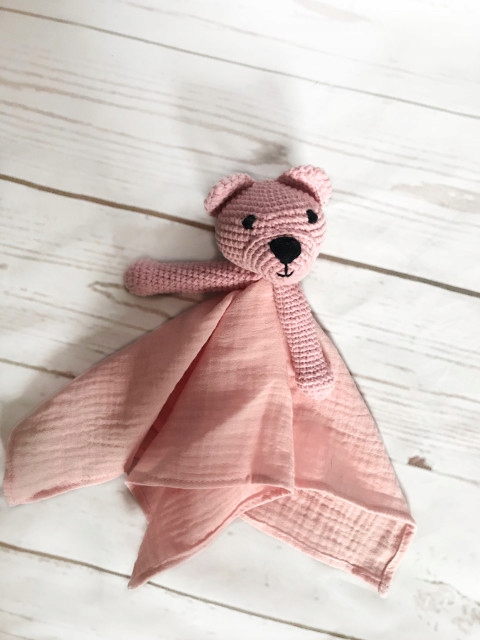 Pieluszka z misiem Ciamkacz różowy HANDMADE