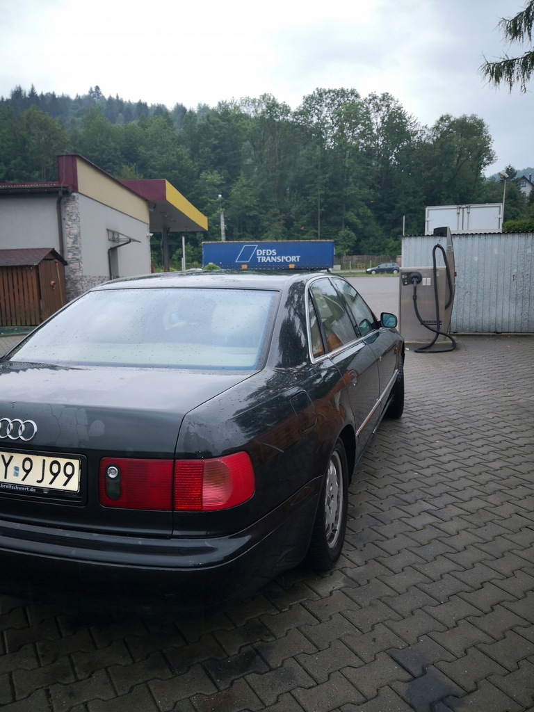 AUDI A8 D2 4X4