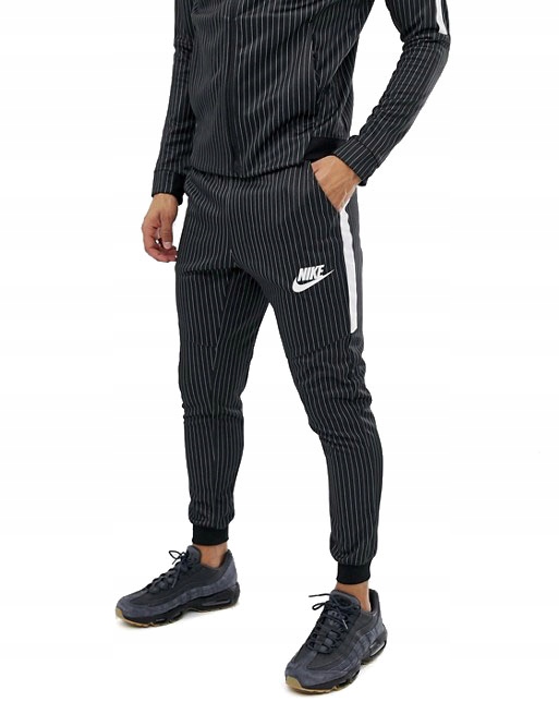 nike nsw jogger slim gfx