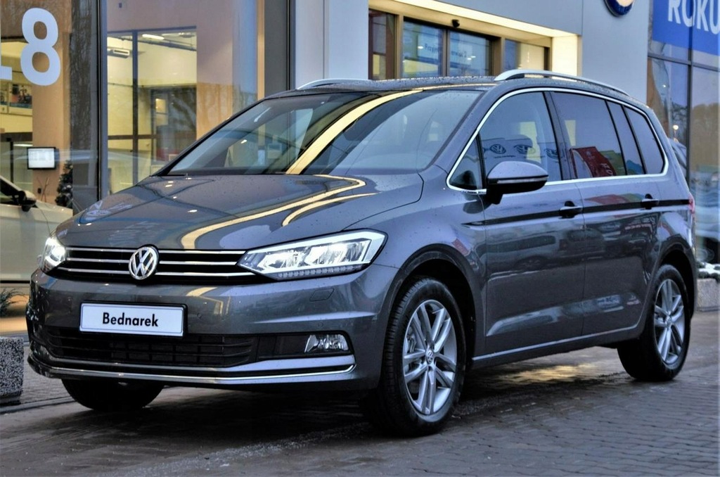 Volkswagen Touran Highline 2.0 TDI 150 KM -