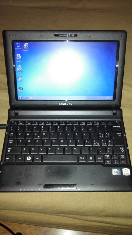 Netbook Samsung N145+