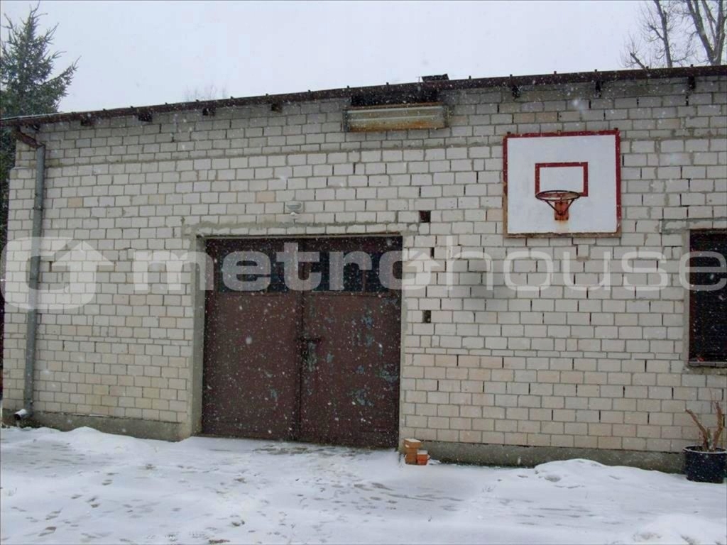Komercyjne, Zielonka, Wołomiński (pow.), 4 m²