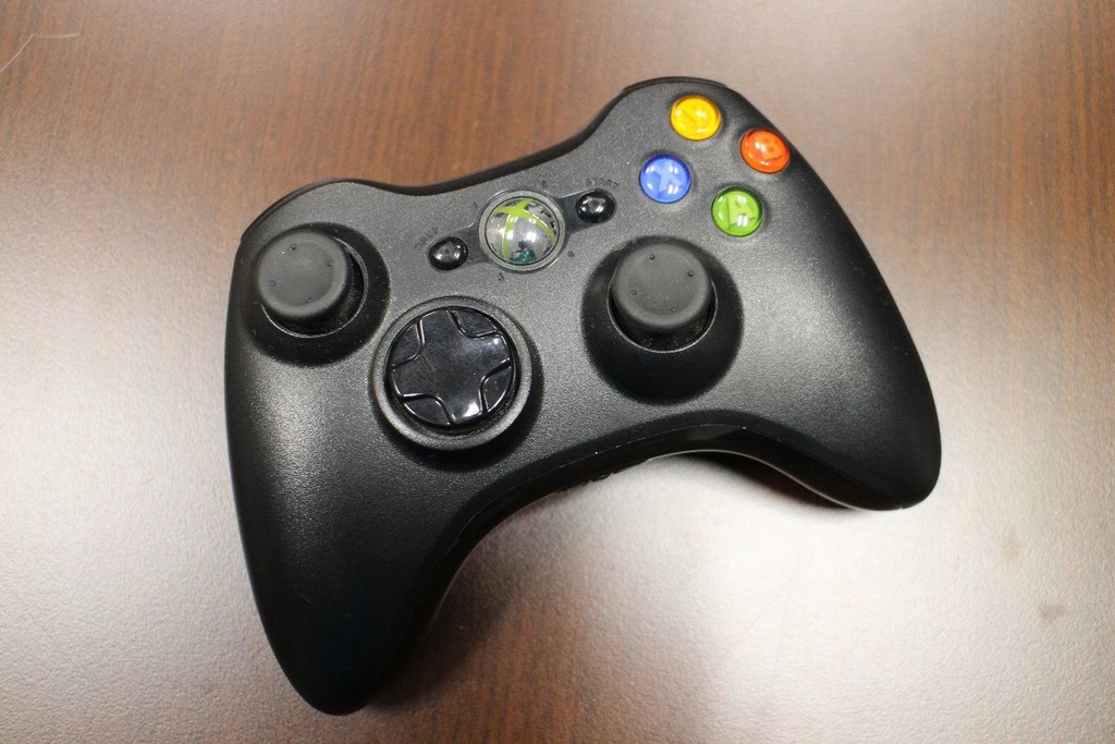 Kontroler Pad Xbox 360 oryginalny w super stanie