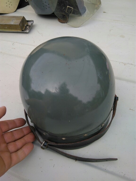 kask orzeszek wz 71 milicja OPP WP ORMO