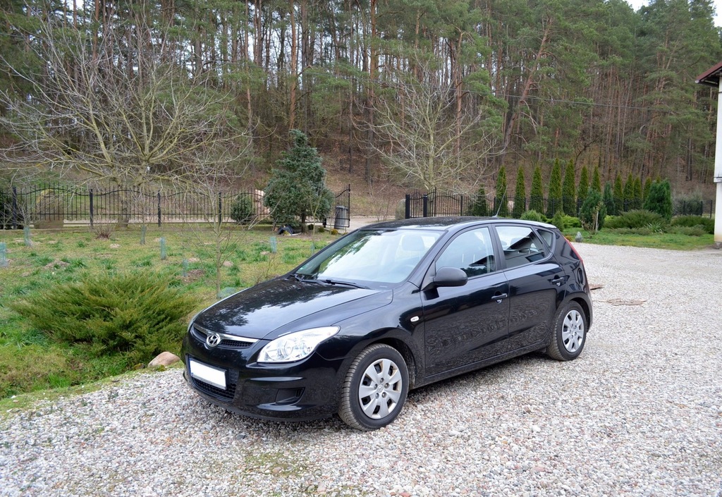 Hyundai I30, stan bdb. bezwypadkowy