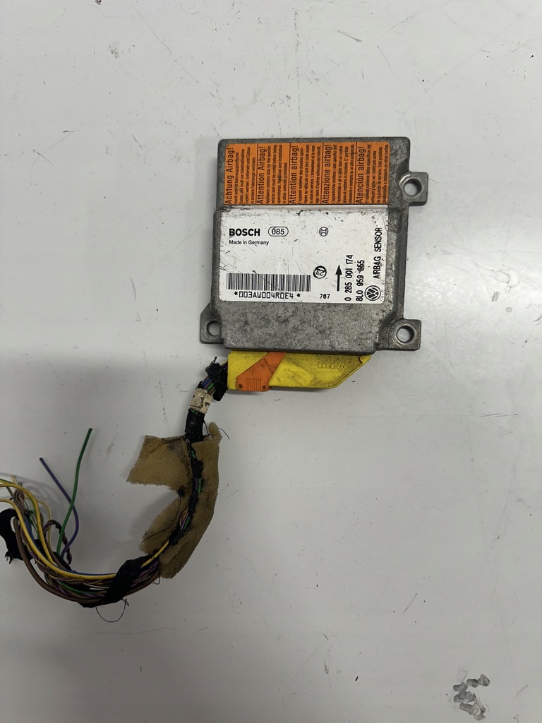 0285001174 Moduł airbag VW PASSAT B5 3B2 1.9 TDI 0285001174