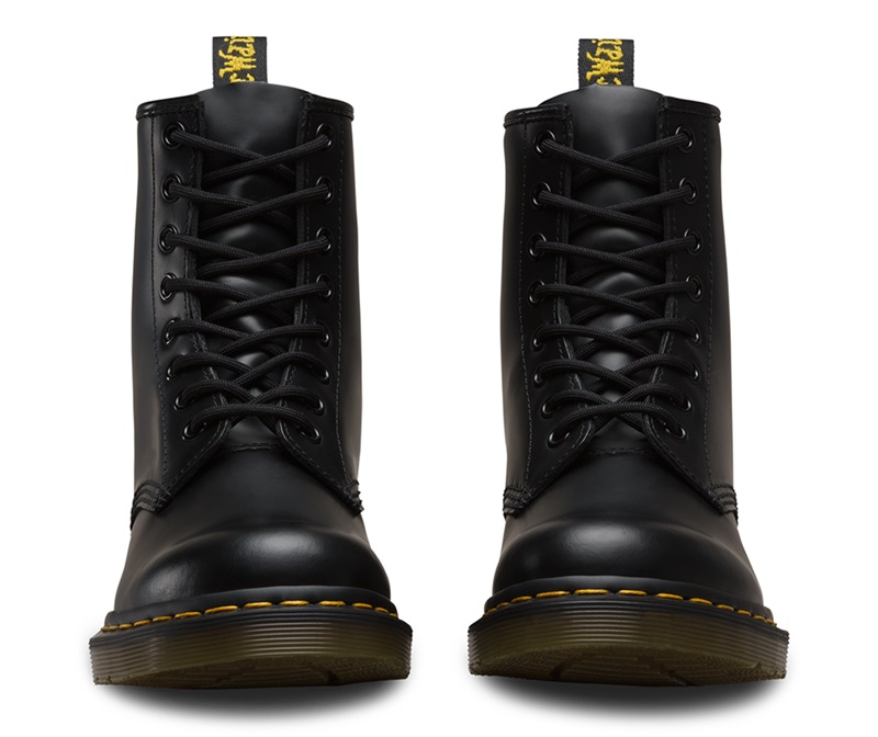 dr martens 1460 y