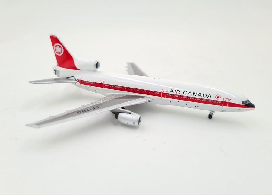 Model Lockheed L1011 Tristar AIR CANADA 1:500