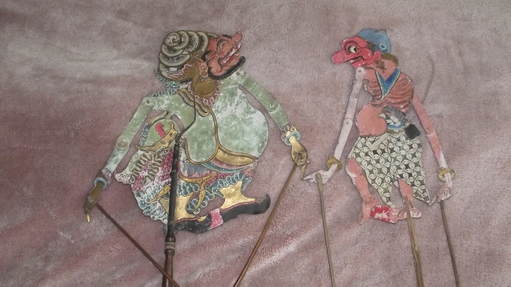 Figurki Marionetki Wayang teatr cieni