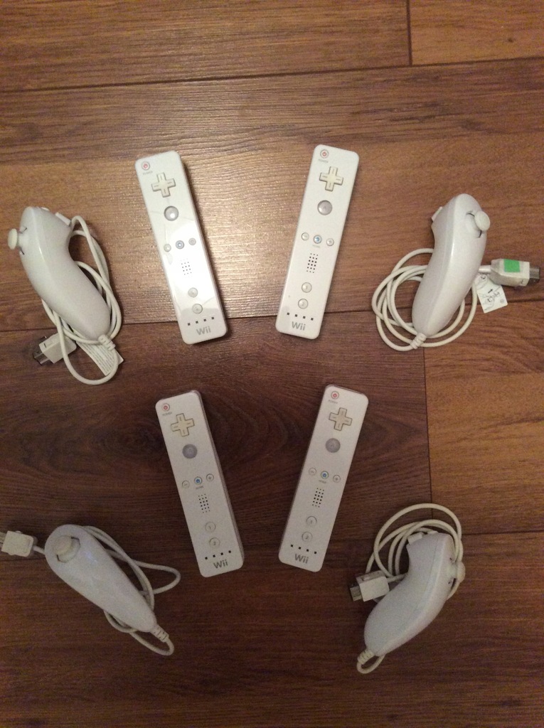 Wiilot+Nunchuck. 100% ORYGINAŁ.Kontroler Wii/Wii U