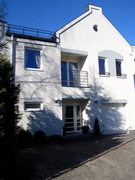 Dom, Piaseczno, Piaseczno (gm.), 242 m²