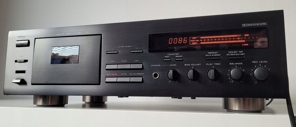 Magnetofon kasetowy Yamaha KX-360 RS czarny