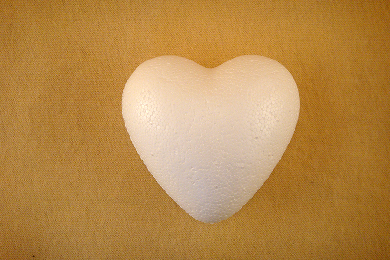 Dekoracje serce styropianowe 8 cm [309/37]