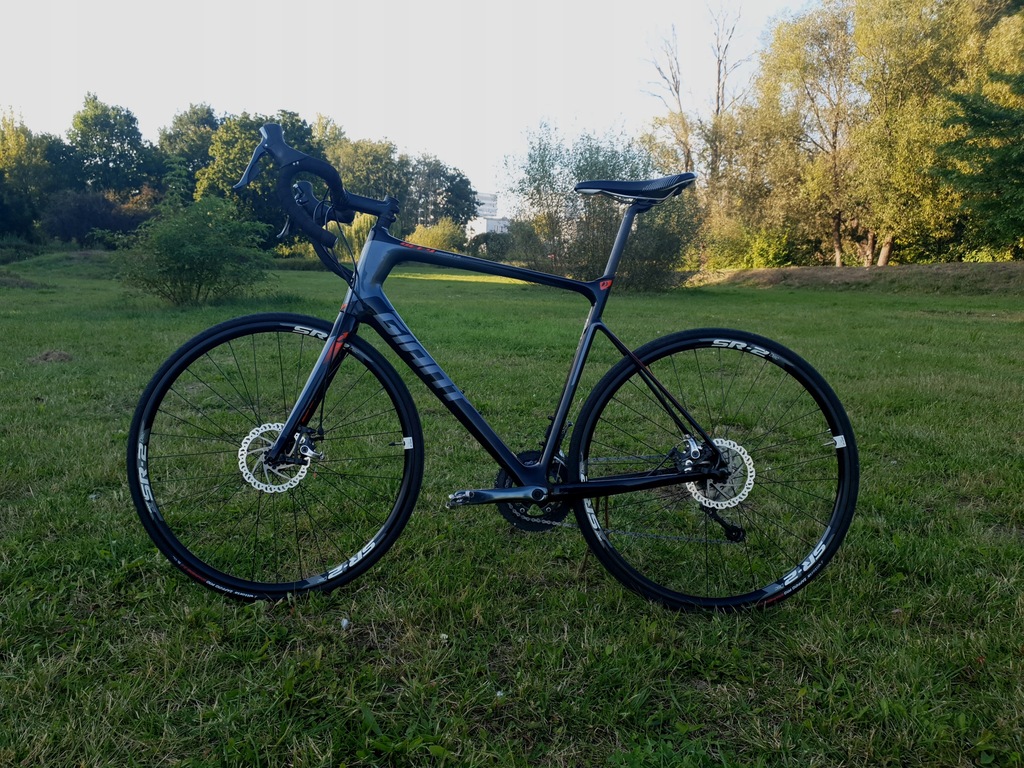 karbonowy rower szosowy Giant Defy Advanced Tiagra 9942521509