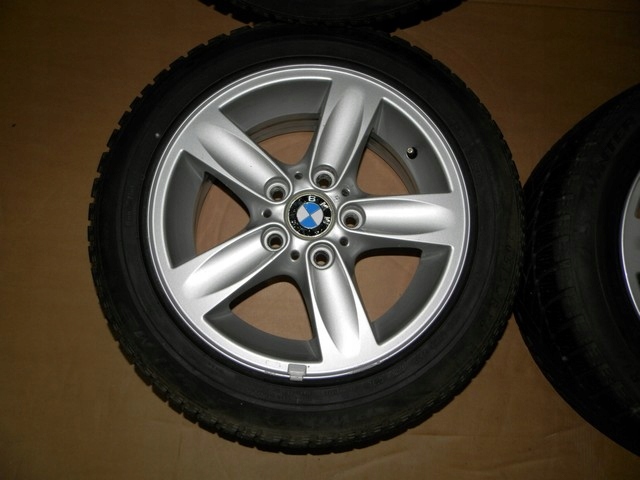 BMW E87 E81 koła zimowe 205/55R16 ET44 6775619