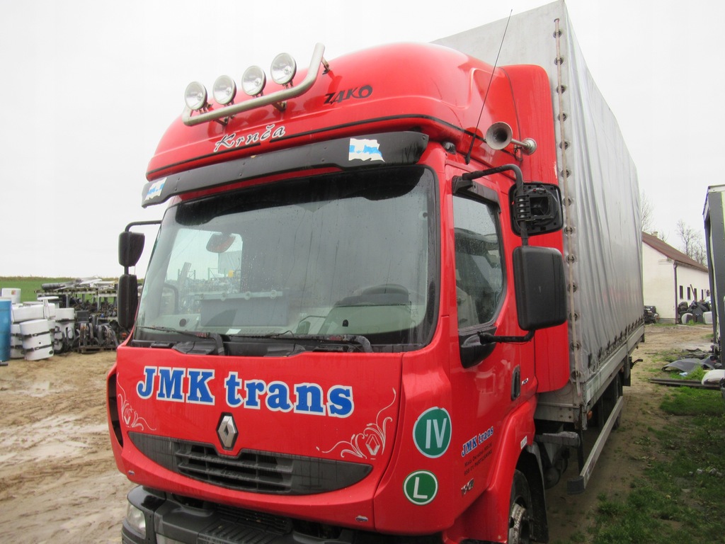 KABINA SYPIALNA KURNIK RENAULT MIDLUM DXI
