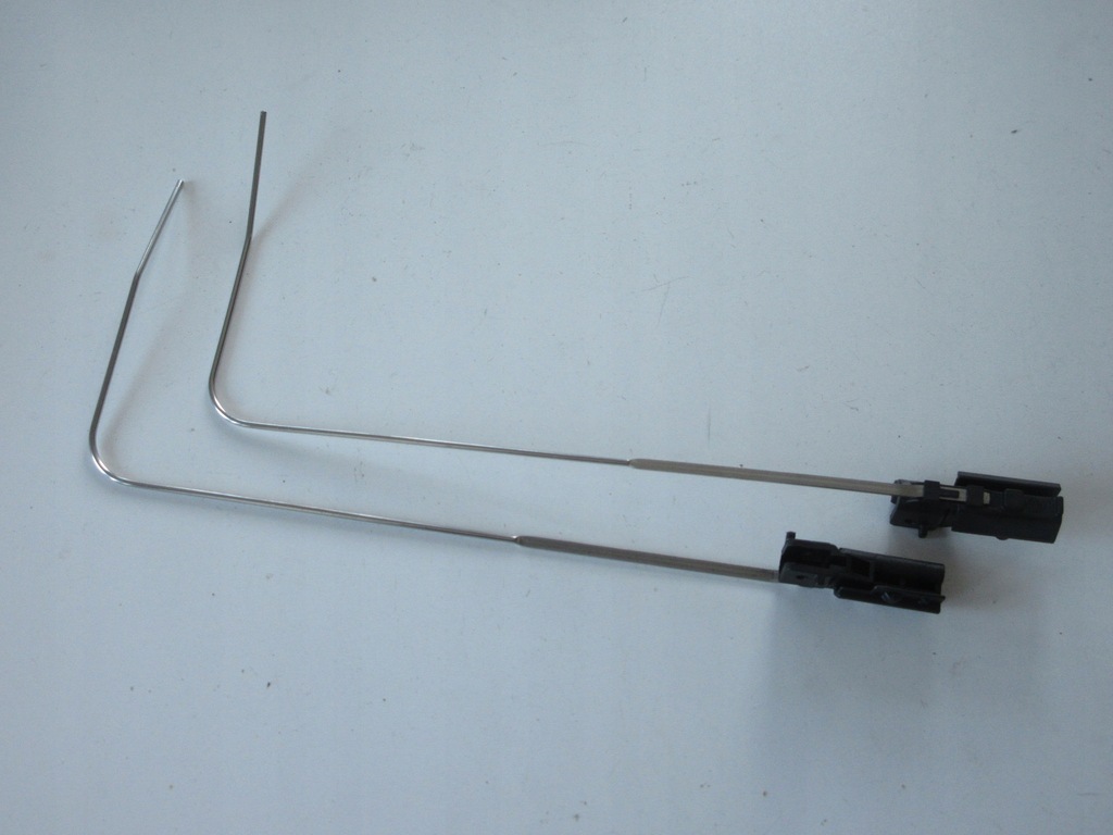 AUDI Q7 Q5 zestaw naprawczy owiewki 4L0898671B