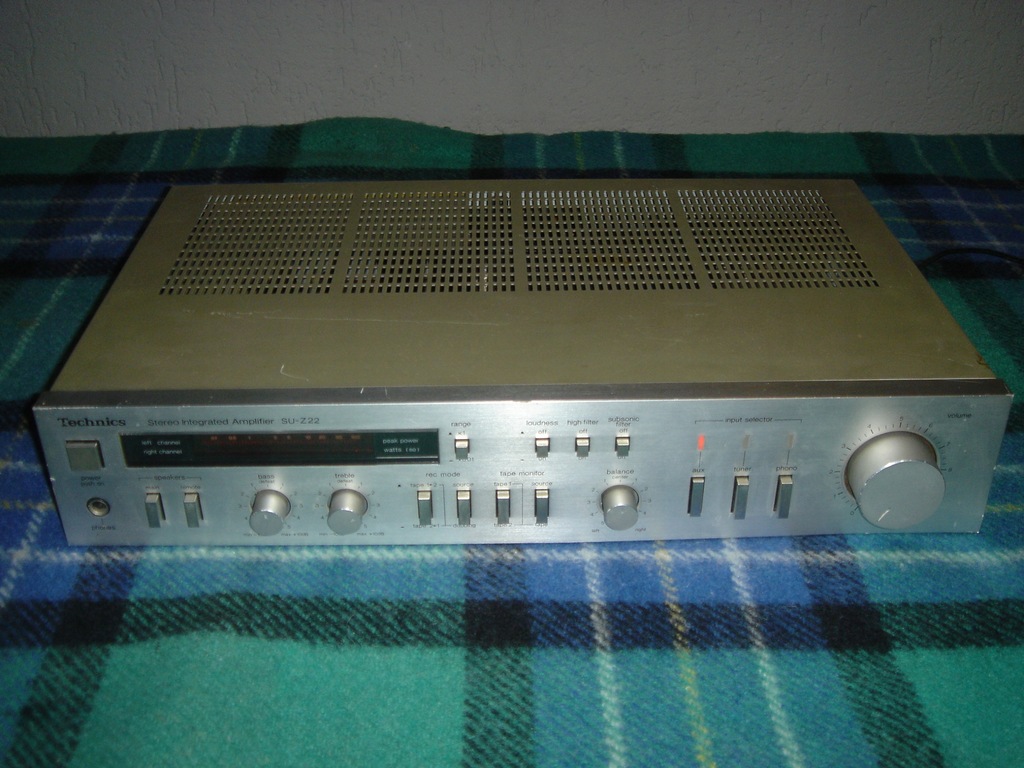 Wzmacniacz TECHNICS SU-Z22 Japan