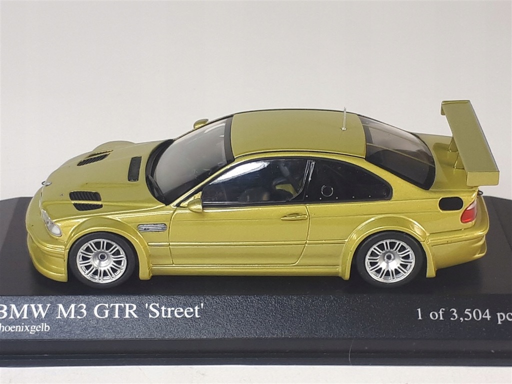 ミニカー MINICHAMPS BMW M3 GTR 'Street' 2001 MINICHAMPS BMW M3 GTR (E46)2001 Street Yellow 1:43