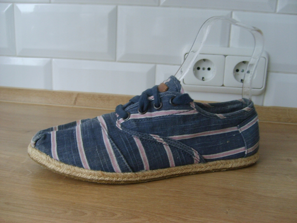 TOMS ESPADRYLE TRAMPKI BUTY 6/40 ORGINAL Z UK