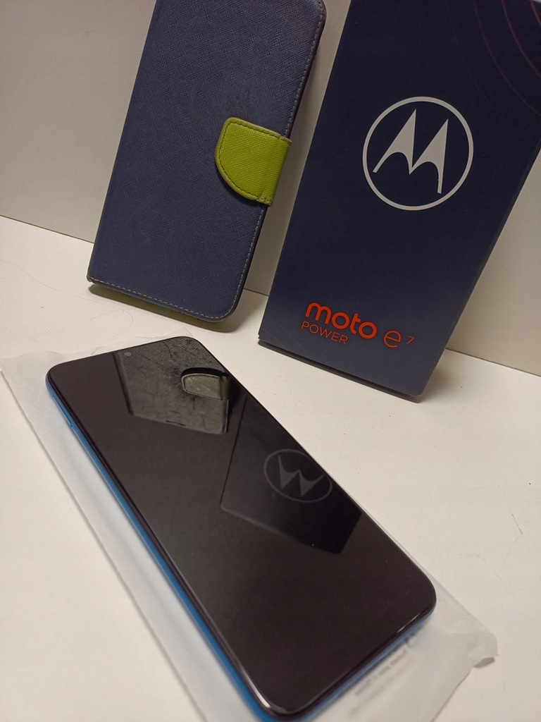 SMARTFON MOTOROLA MOTO E7 ( 704/24)