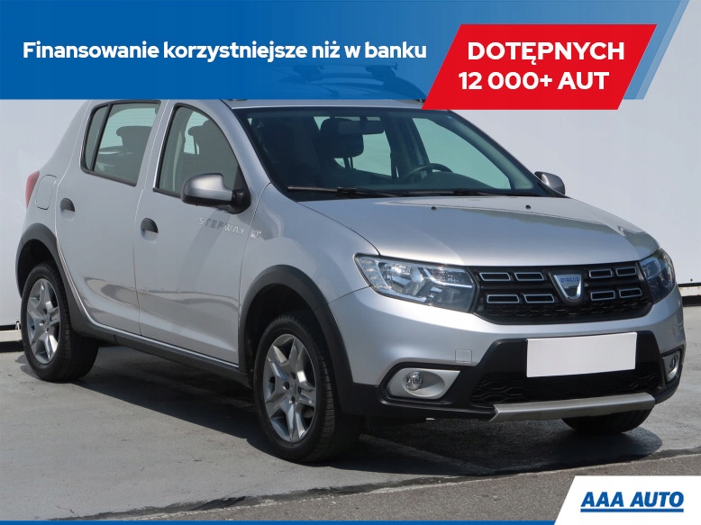 Dacia Sandero 0.9 TCe, Salon Polska