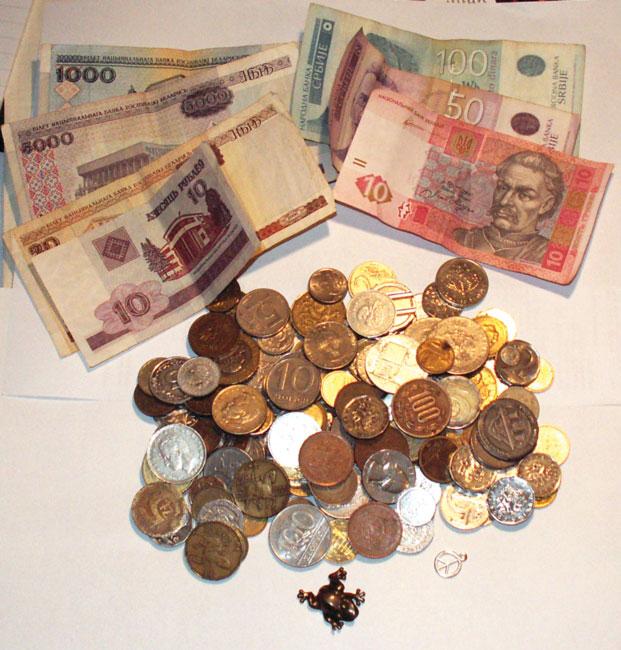 Nieaktualne monety i banknoty z puszek WOŚp