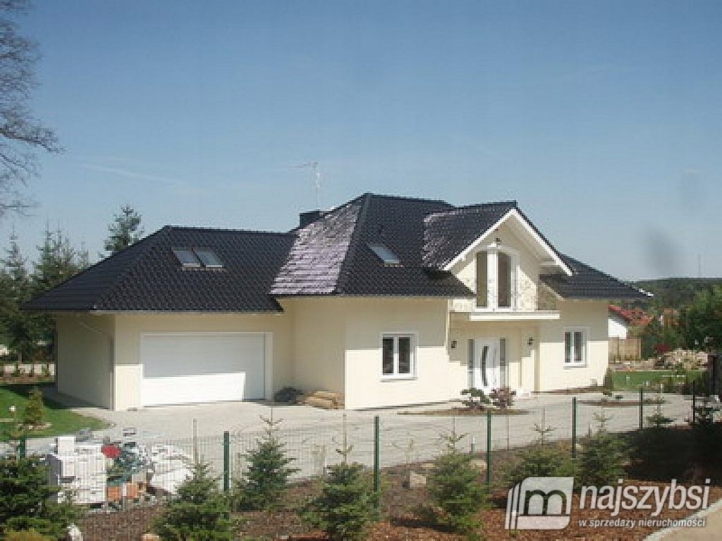 Dom, Goleniów, Goleniów (gm.), 286 m²
