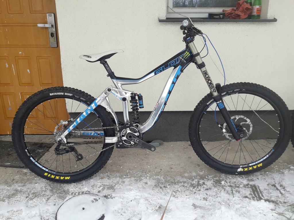 Giant Glory 0 World Cup Boxxer DH Downhil spec