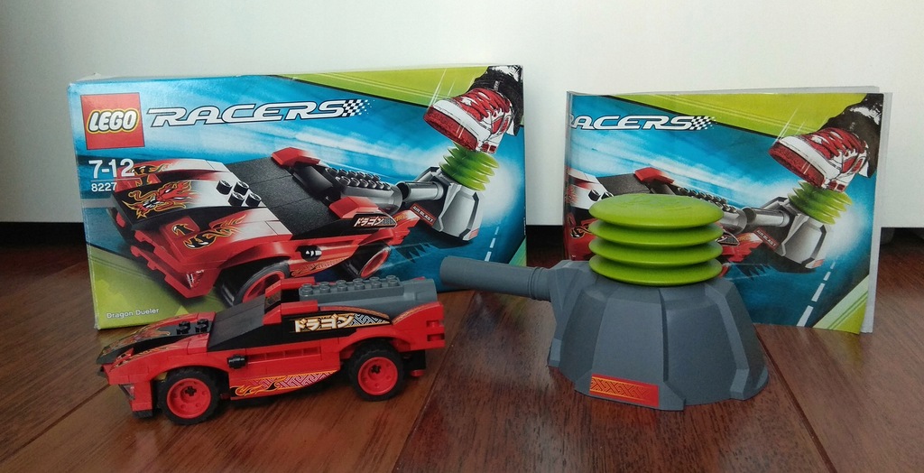 Klocki LEGO RACERS 8227 Auto wyścigowe z wyrzutnią