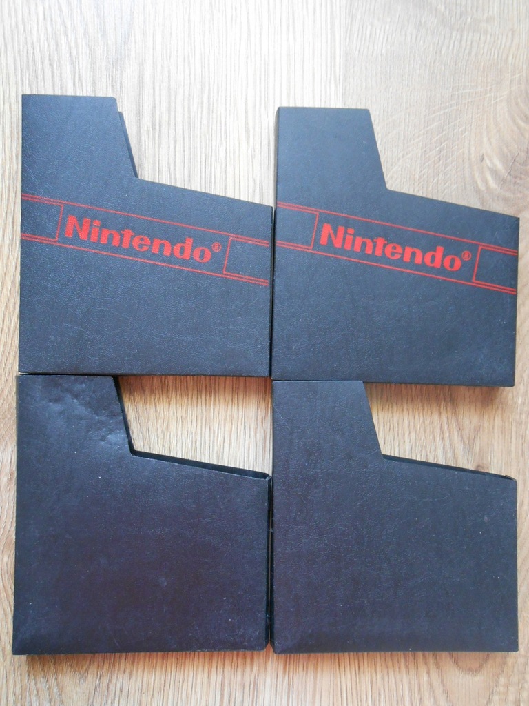 Nintendo NES - Pudełka ochronne przed kużem na gry