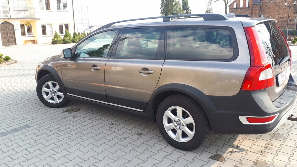 VOLVO XC 70 SAMOCHODY OSOBOWE 7967058515 oficjalne