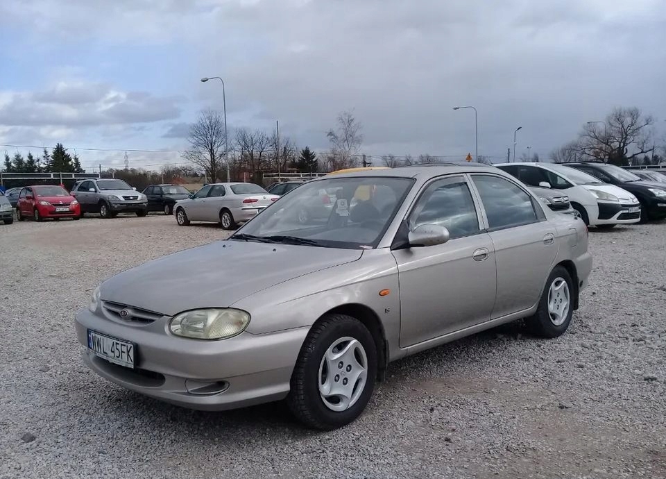 Kia Sephia