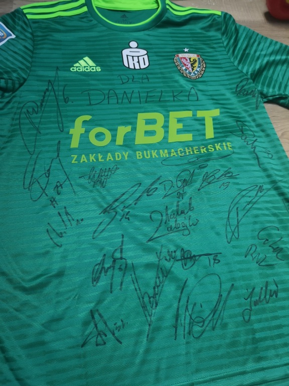 Koszulka meczowa WKS Śląsk M.Chrapek z autografami