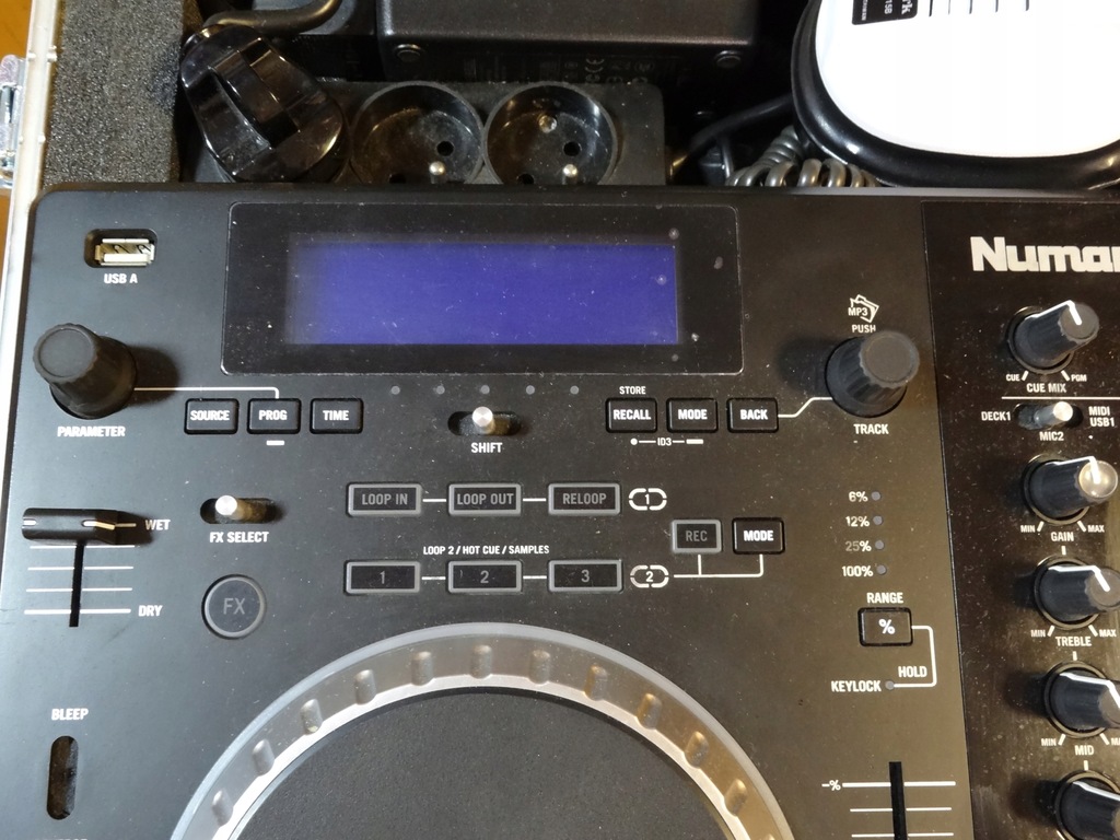 Numark Mixdeck Quad + Case 12263298251 oficjalne archiwum Allegro