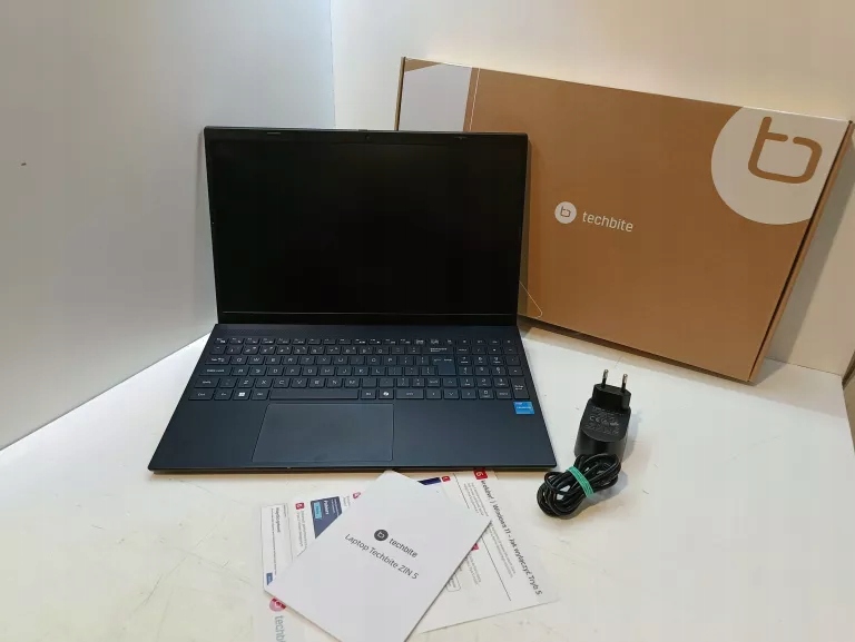 LAPTOP TECHBITE ZIN 5 15.6 4/128GB FHD KOMPLET PUDELKO
