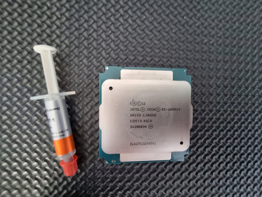 Intel Xeon Processor E5-2699V3 SR1XD 18C/36T pasta
