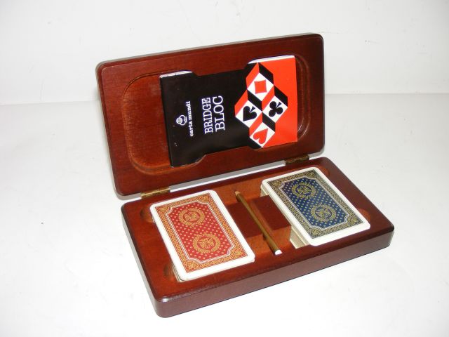 skrzyneczka z kartami do gry K06912