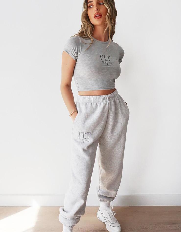 PRETTYLITTLETHING SPODNIE DRESOWE SZARE 40 L 1AAB