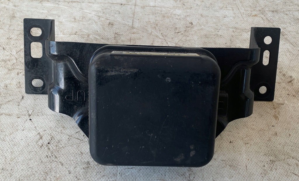 $ RADAR SENSOR PRZÓD MAZDA CX-3 GMM1-67XA1