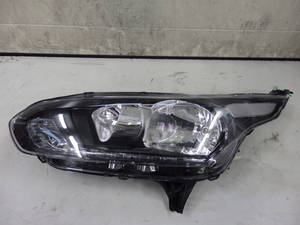 LAMPA PRZEDNIA LEWA FORD CONNECT MK2