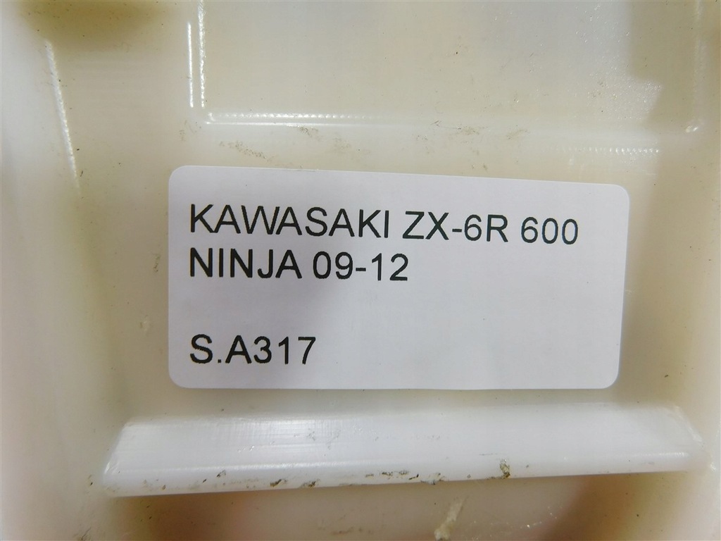 くれ。 China Hitachi ZX250-3 Engine ECU Controller 4686916