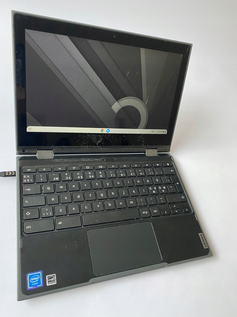 Lenovo 300e Chromebook 2nd gen 4 GB / 32 GB KS16