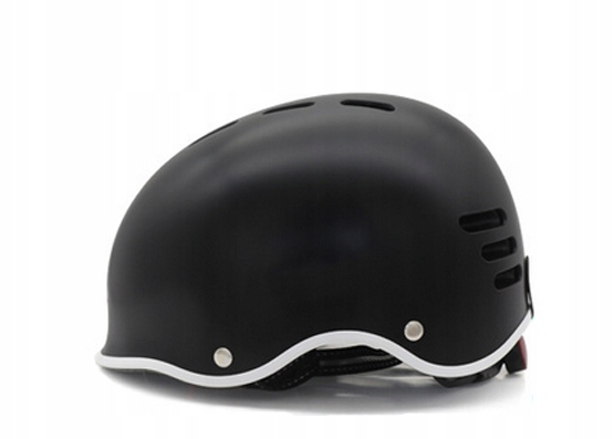 Kask Rowerowy z Oświetleniem LED XL: 61-64cm Czarny /Q