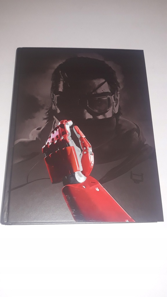 Metal Gear Solid V official guide album + dodatki