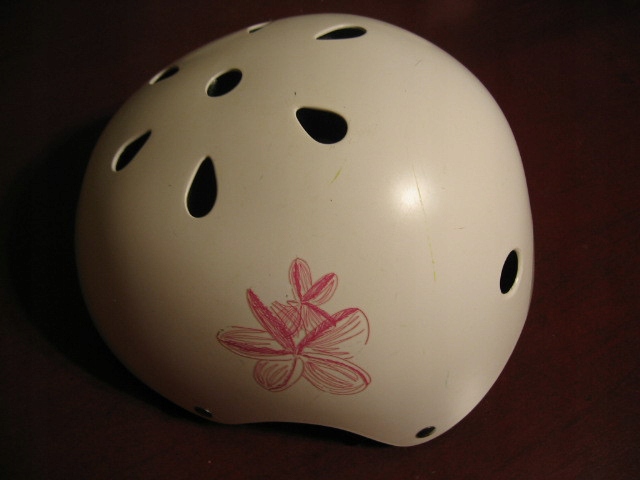 KASK OXELO NA ROLKI/WROTKI/DESKĘ 54-57 CM