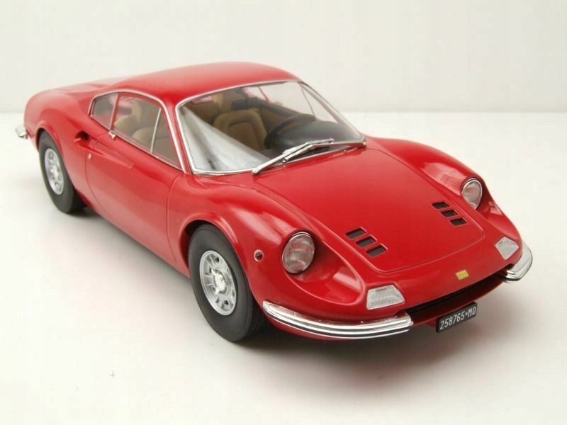 Ferrari Dino красный